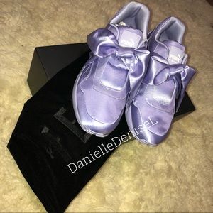 FENTY PUMA BOW SNEAKERS - LAVENDER